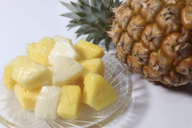 石垣島 「カットパイナップル」